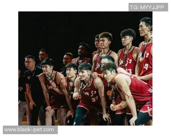 广州篮球队心理素质强劲跻身全国第三名引发关注